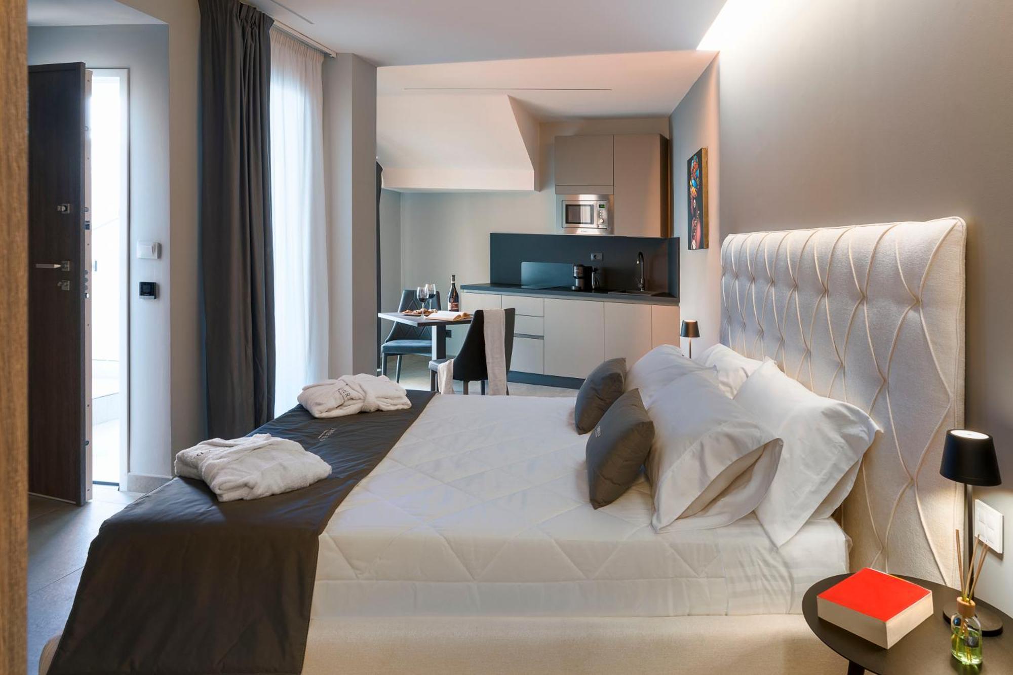 Emerald Hotel Residence Cefalu Exterior photo